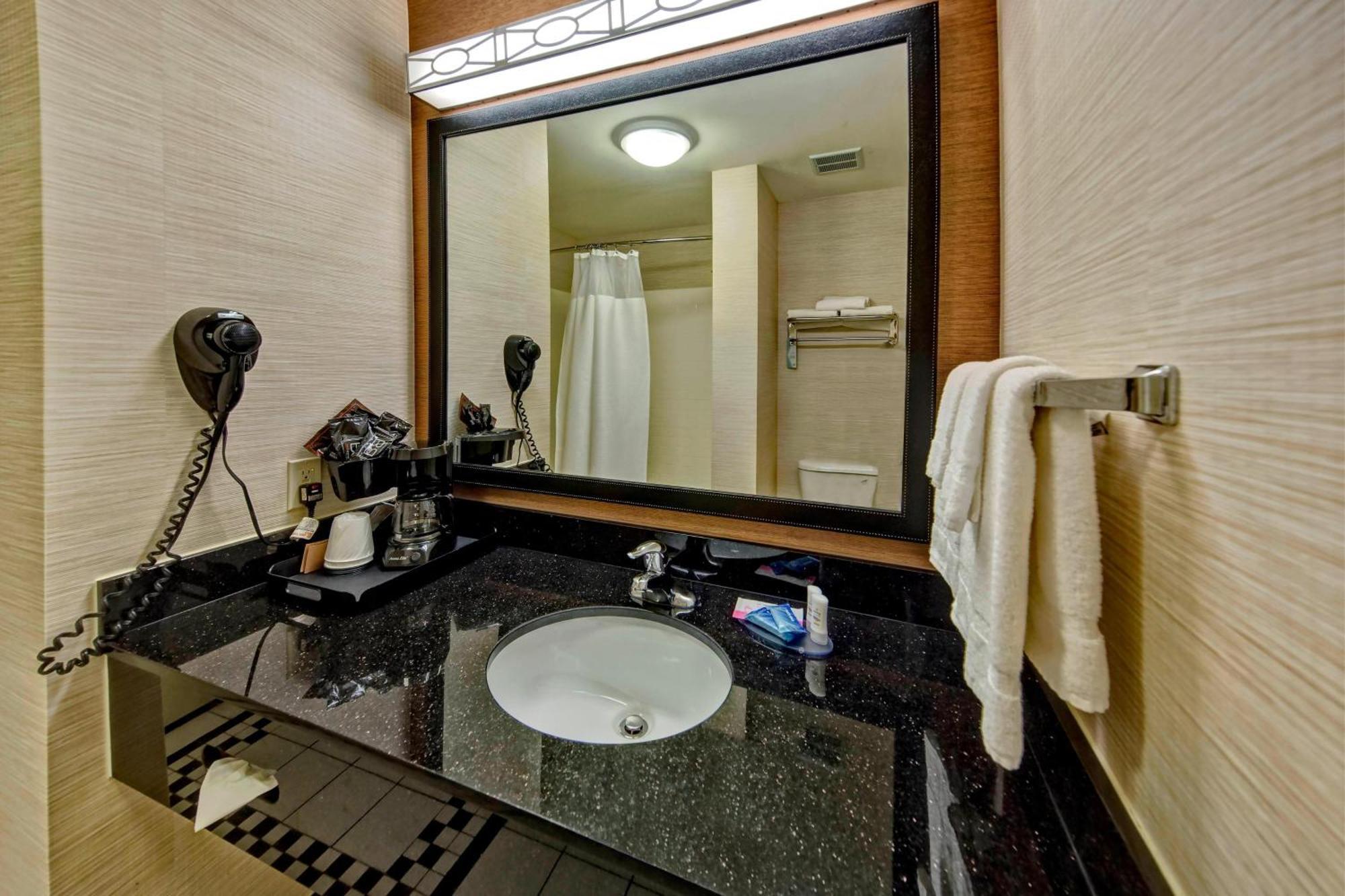 Fairfield Inn & Suites By Marriott Oklahoma City Nw Expressway/Warr Acres Exteriör bild